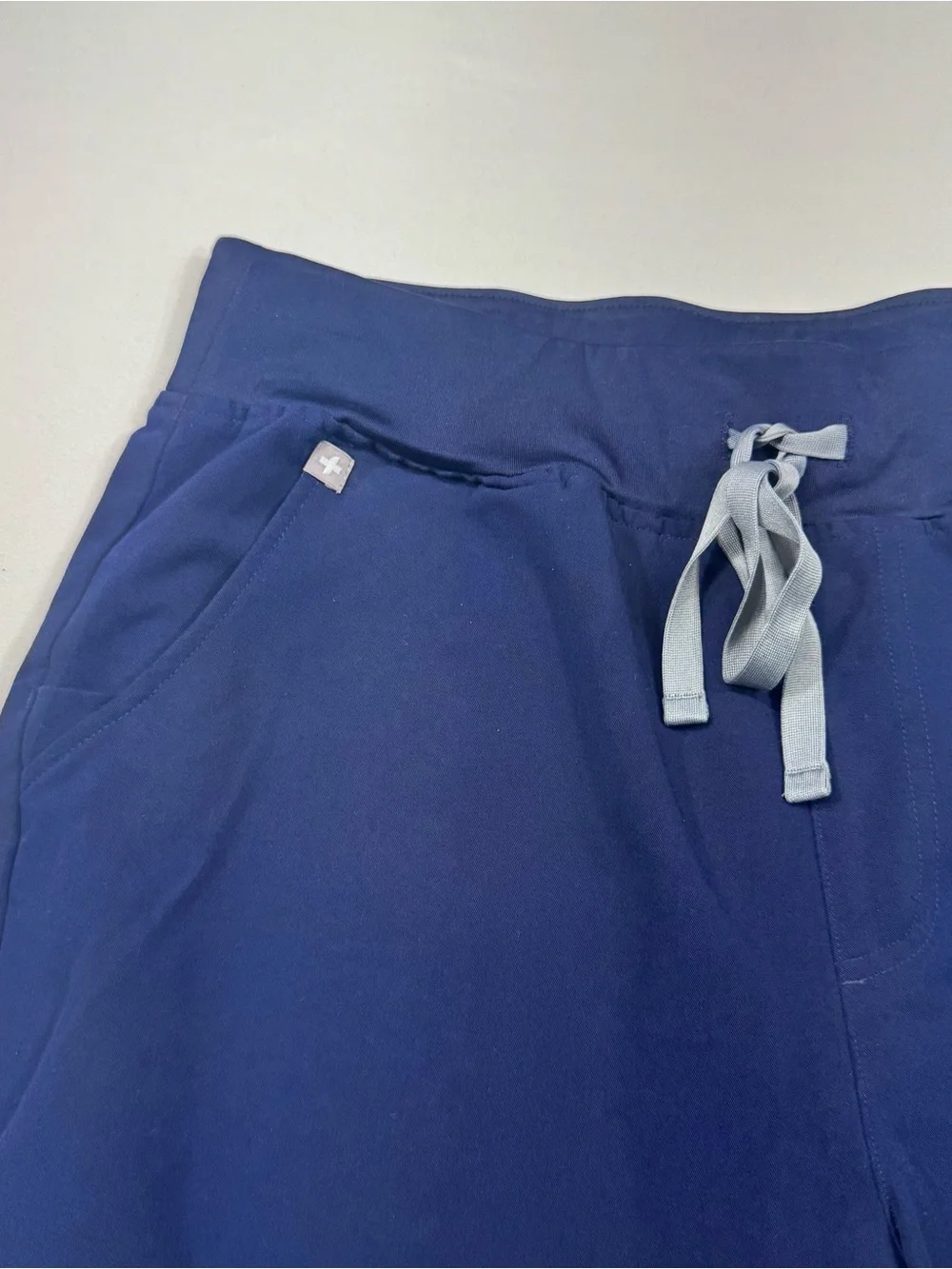 FIGS Scrubs, Zamora Jogger Scrub Pants, Navy Blue, Tapered Ankle Cuffs, Sz. L/P